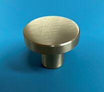 Möbelknopf - Messing - Gold Satiniert - Zwei Größen: ø 25 und 30 mm